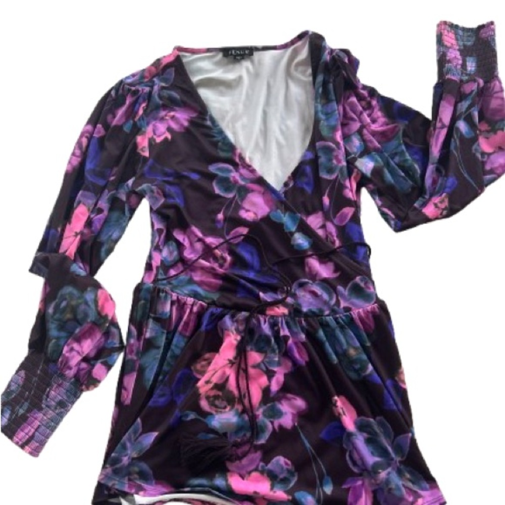 VENUS Vibrant Floral Top in Pink and Purple fall winter